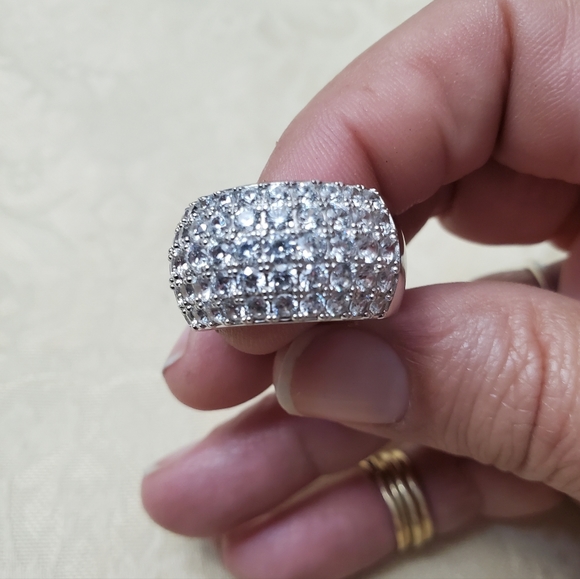 Sterling Silver Ring With Approximately 55 Cubic Zirconias - Picture 1 of 1